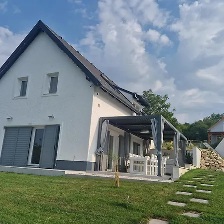 Fuert-balaton Villa *