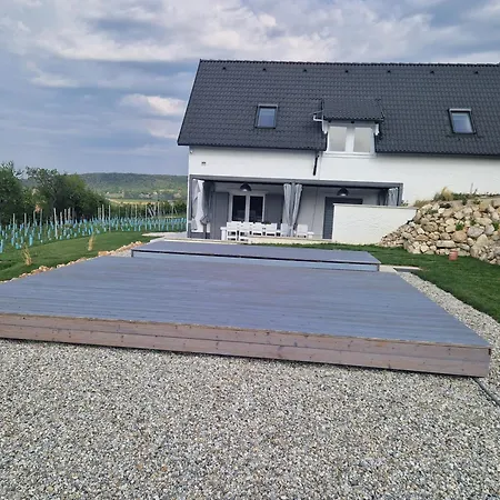 Fuert-balaton *